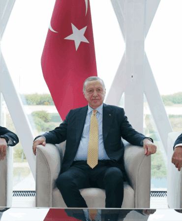 Bakü’de Üçlü Zirve! Görüşmede Neler Konuşuldu?