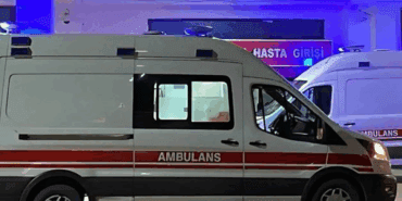 Fatih’te Bir Otelde Yine Zehirlenme Şüphesi! 2 Kardeş Hastanelik Oldu