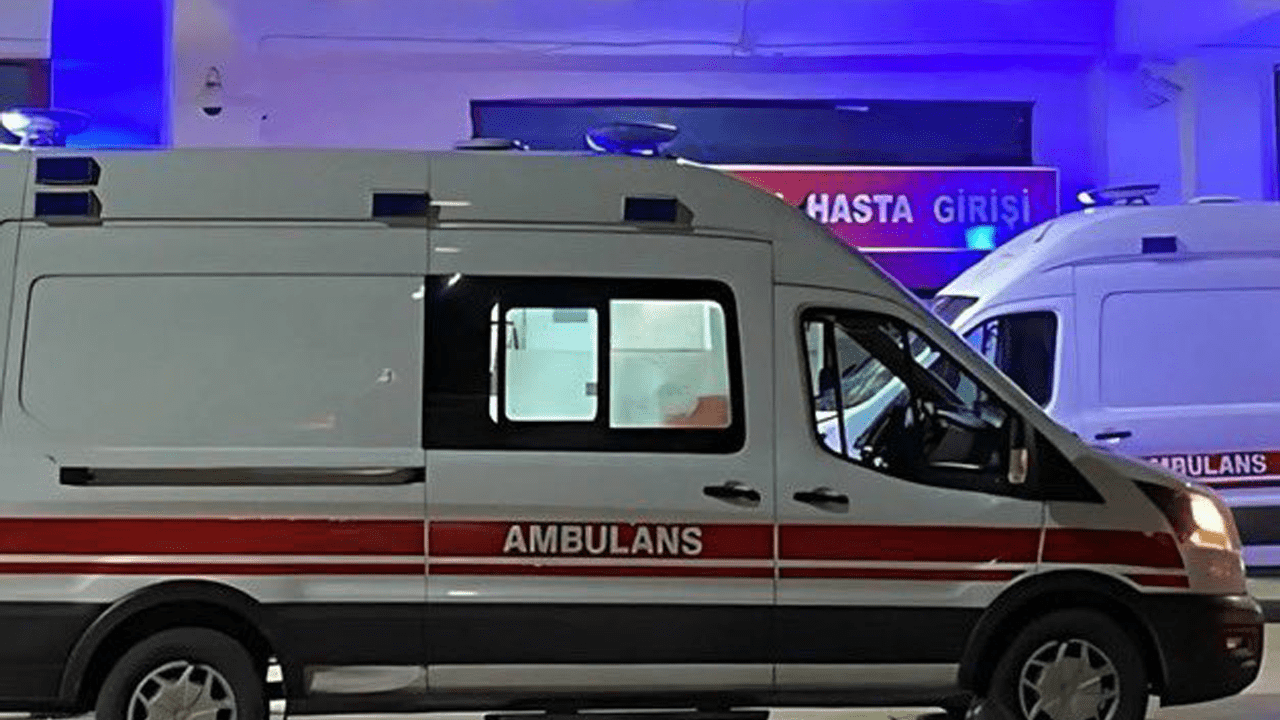 Fatih’te Bir Otelde Yine Zehirlenme Şüphesi! 2 Kardeş Hastanelik Oldu