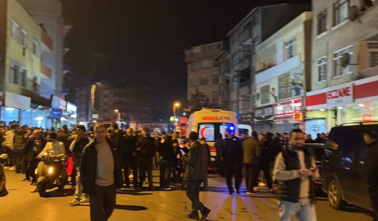 Gebze’de Kabus Sürüyor! Çöken Binaya 100 Metre Mesafede…
