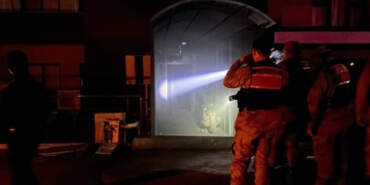 Oto Galeride Korkunç Yangın! 2 Ölü, 14 Yaralı