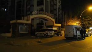 Hırsızları Uyardı, Silahla Vuruldu!