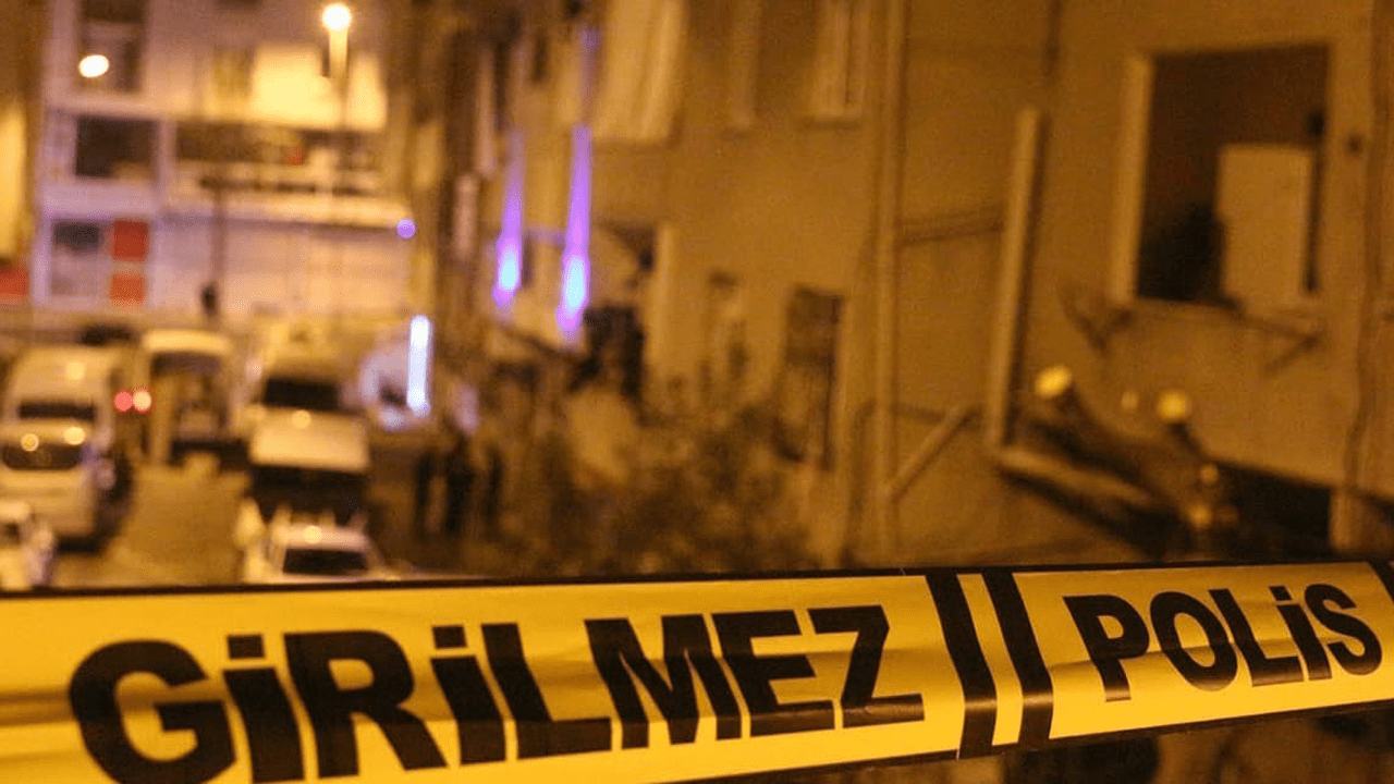 İzmir’den Yürek Burkan Haber! Kanser Hastası Baba, Engelli Kızını Öldürüp İntihar Etti!