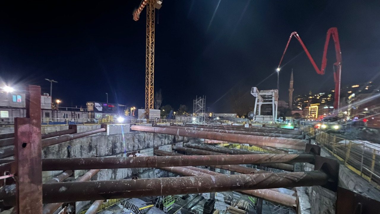 Metro İnşaatında İskele Çöktü! Yaralı İşçilerden Biri Hayatını Kaybetti
