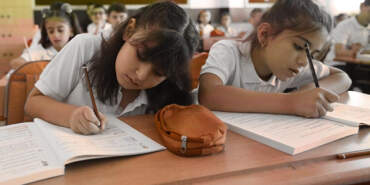 MEB’den Eğitimde Tarihi Değişiklik: Ara Tatil Kalkıyor mu? Bakan Tekin Tarih Verdi