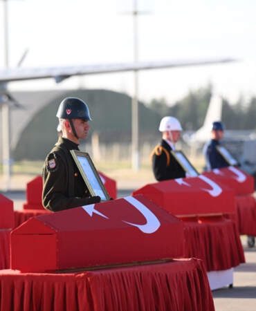MSB’den Şehit Bilgilerini Yayanlara Suç Duyurusu: Emekli Askerlerin Orduevlerine Girişlerine Yasak!