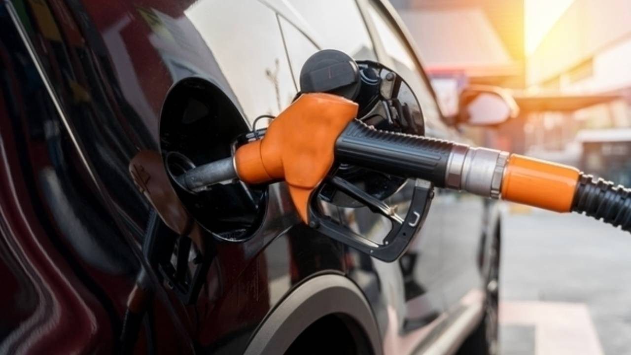 Sürücülere Kötü Haber: Motorine Bir Zam Daha Geldi! Fiyatı Rekor Seviyeye Ulaştı