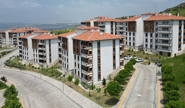 TOKİ 500 Bin Sosyal Konut Projesi’nde Yeni Gelişme! 1+1, 2+1 Konutlar İçin Genel Başvuru Başladı! 5 Günde Rekor İlgi