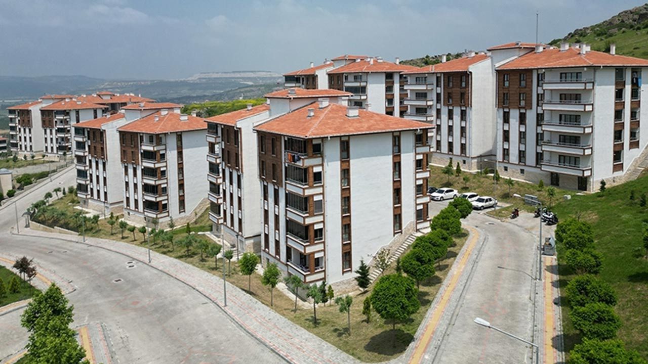 TOKİ 500 Bin Sosyal Konut Projesi’nde Yeni Gelişme! 1+1, 2+1 Konutlar İçin Genel Başvuru Başladı! 5 Günde Rekor İlgi