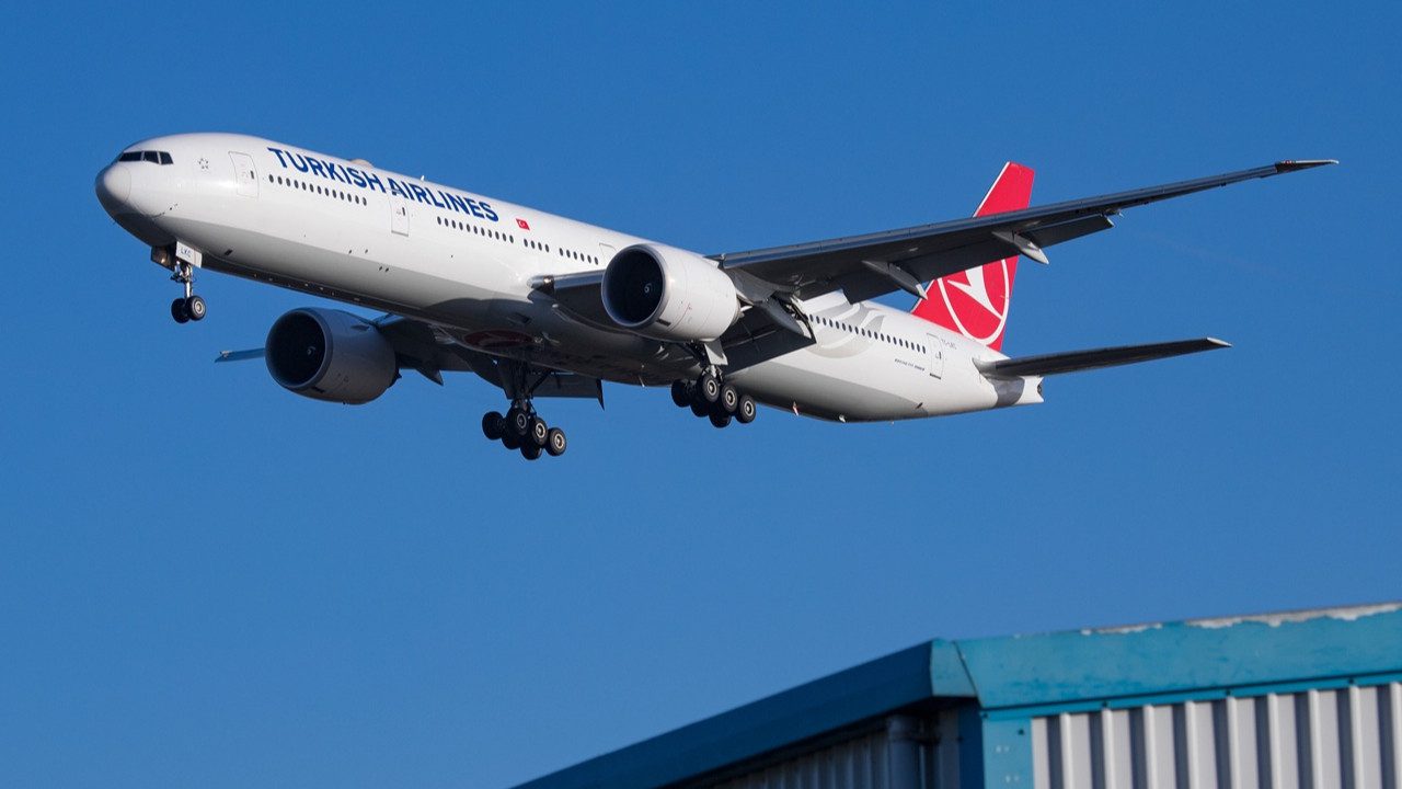 Türk Hava Yolları Venezuela Uçuşlarını Durdurdu