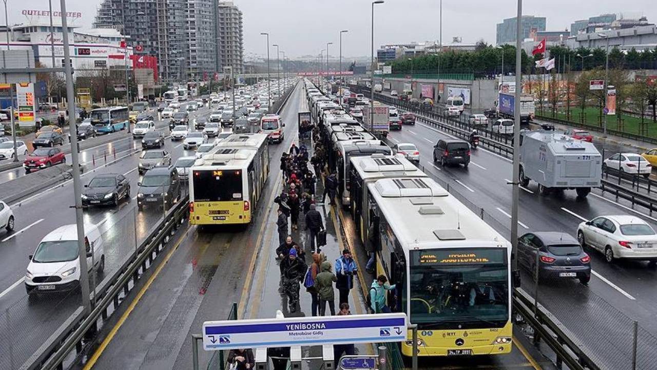 UKOME’den Flaş Karar: Metrobüs Güzergahı Değişiyor! İşte Yeni Rota