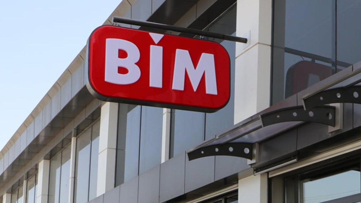 21 Kasım BİM aktüel kataloğu! Kumtel ısıtıcı, Dijitsu tv ve düdüklü tencere seti şok fiyatla geliyor