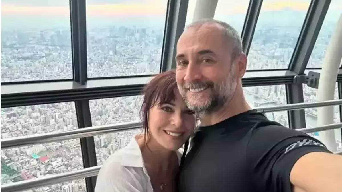 Şenay Gürler sosyal medyada aşka geldi! 11 yıllık sevgisini romantik kutlamayla haykırdı