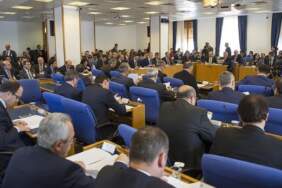 TBMM Plan ve Bütçe Komisyonu’nda 2026 bütçesi görüşmeleri: İYİ Partili vekillerden Bakan Ersoy’a “Kartalkaya” eleştirisi