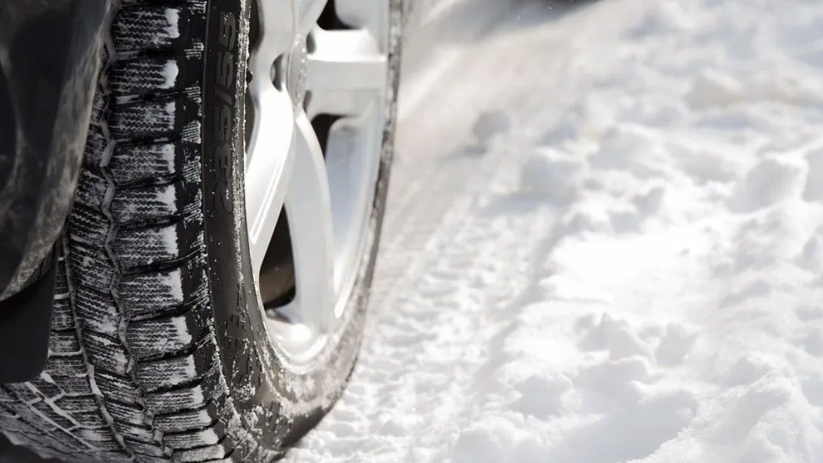 Zorunlu kış lastiği uygulaması yarın başlıyor