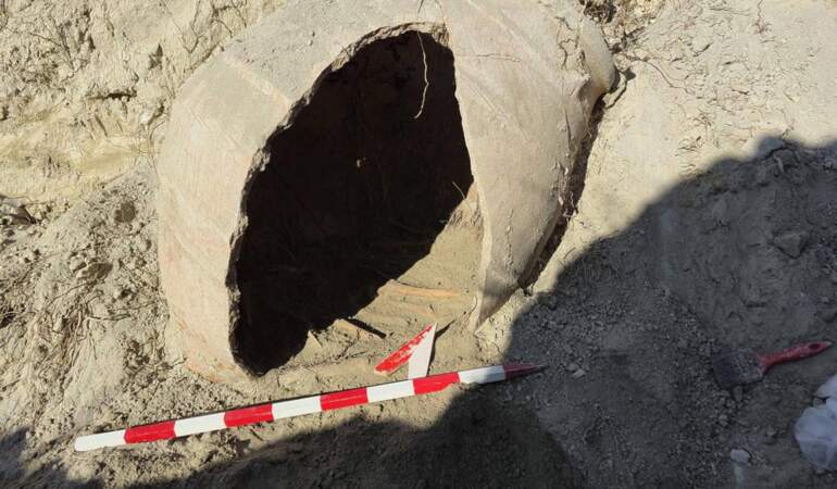 Denizli’de açılan çukurda insana ait kemik parçaları bulundu