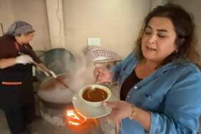 Doğanın C vitamini kaynağı! Kendi kendine yetişiyor, ondan yapılanlar hem şifa hem lezzet sağlıyor