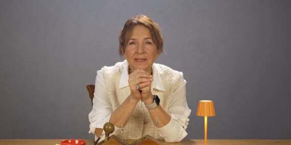 ‘İzlediğini söylemeye utanıyorlar’: Erdemli milyar dolarlık ‘Asmr’ fenomeninin bilimsel sırrını ve politik tehlikesini anlattı
