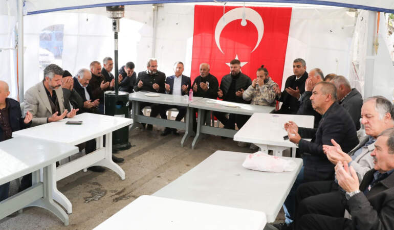 Fuat Oktay’dan Ankara’daki şehit ailelerine taziye ziyareti