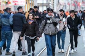 Gizli işsizlik alarmı: Üç gençten biri ne okuyor ne çalışıyor