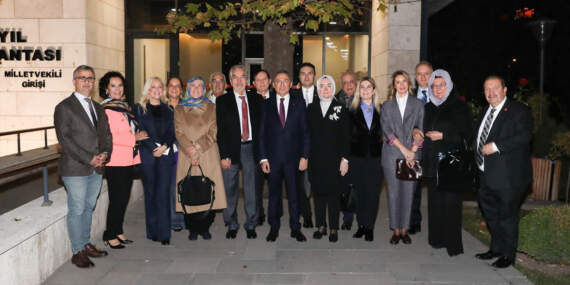 Fuat Oktay, Kültür ve Sanat Politikaları Kurulu ile bir araya geldi: Başkent’in kültür ve turizm stratejisi değerlendirildi