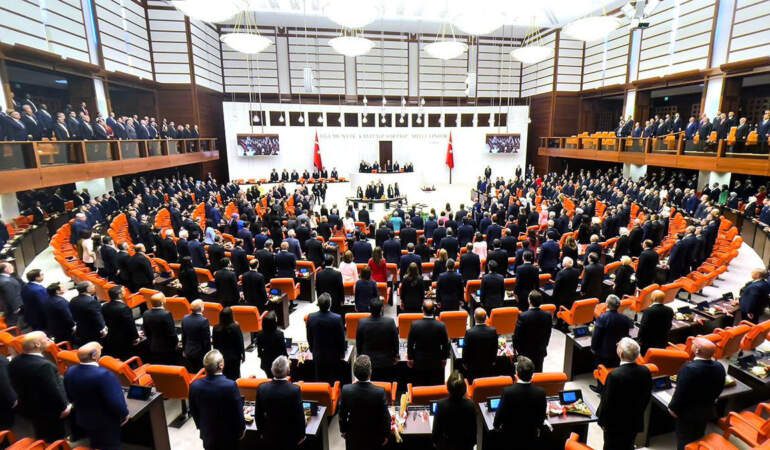 Meclis’te “suça sürüklenen çocuklar” için araştırma komisyonu kuruldu