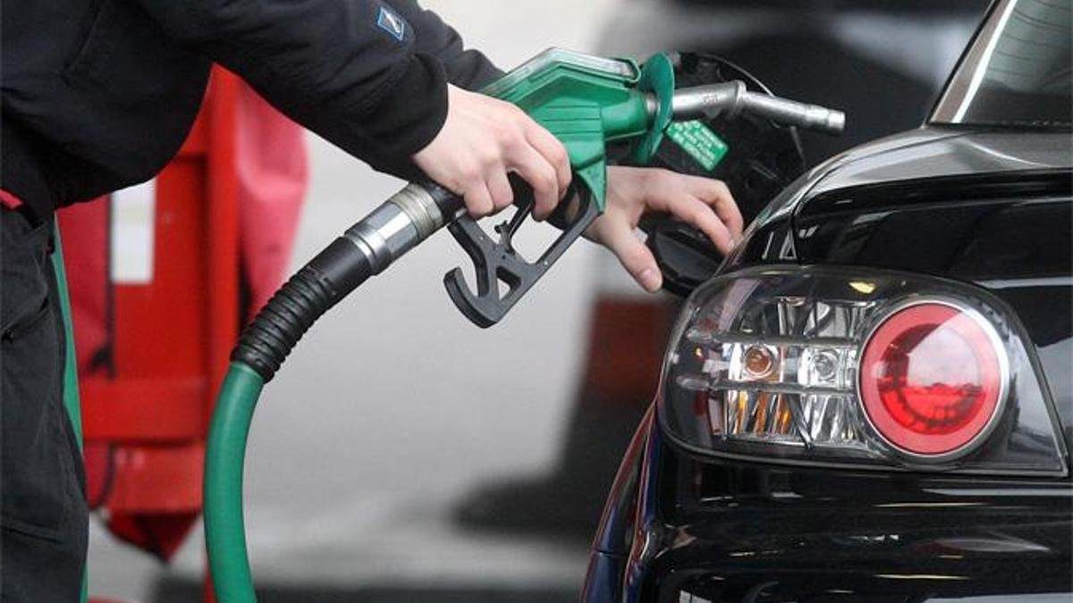 Depoyu dolduracaklar dikkat! Üç büyük şehirde güncel akaryıt fiyatları belirlendi: 20 Kasım güncel akaryakıt fiyatları