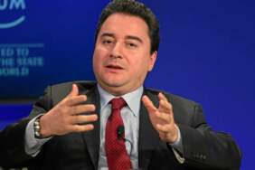 Ali Babacan Almanya’da Ekonomi Zirvesi’ne tek konuşmacı olarak katılacak