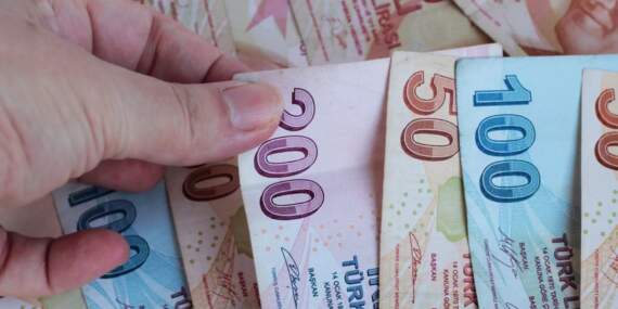 Kredi ve mevduatta atış, KKM’de gerileme devam ediyor