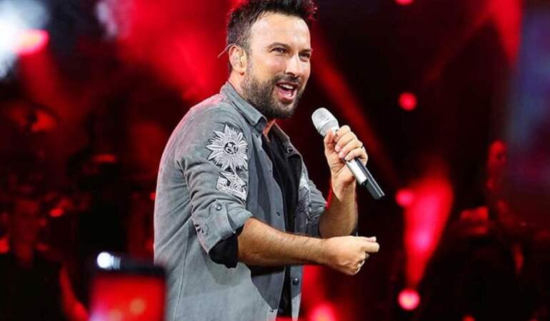 Tarkan konser biletleri yüzünden site çöktü, tüm biletler tükendi! Megastar ise müjdeyi duyurdu