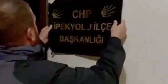 CHP ilçe binasına saldırı gerçekleşti