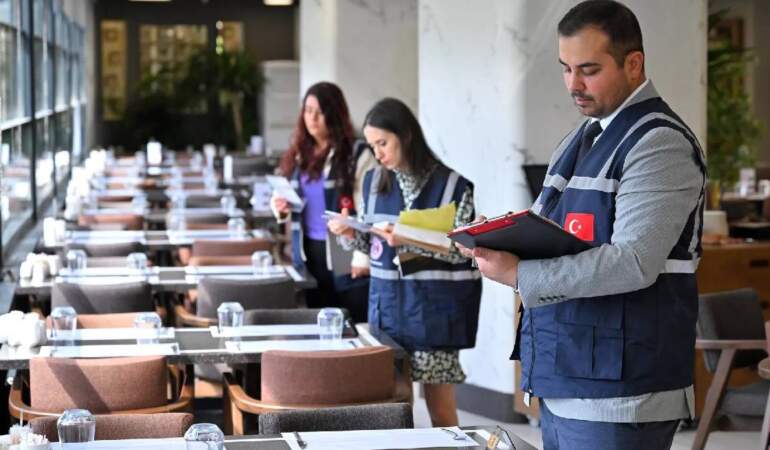 25 kişinin zehirlendiği restoranın adı belli oldu