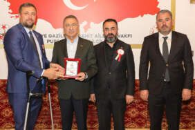 Fuat Oktay Ankara’da şehit aileleri ve gazilerle buluştu