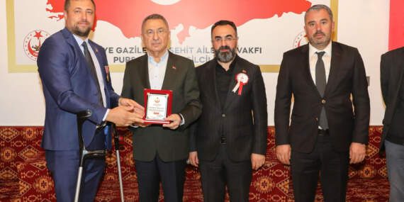 Fuat Oktay Ankara’da şehit aileleri ve gazilerle buluştu