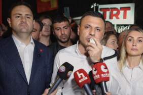 CHP’liler TRT binasına yürüdü: Halkın duruşmaları canlı izlemeye hakkı var
