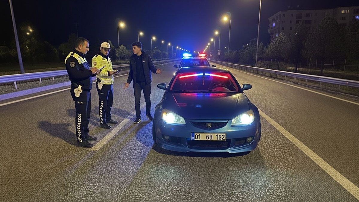 Arabada yüksek sesle müzik dinlemenin cezası nedir? Araçta yüksek sesle müzik dinlemek yasak mı?