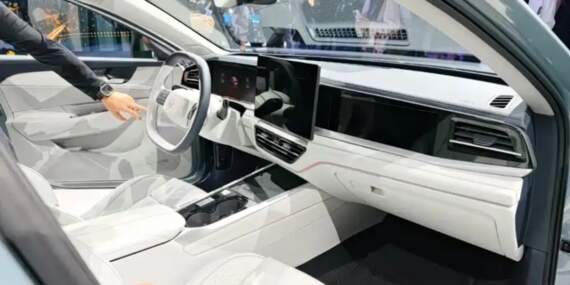 Volkswagen Passat elektrikliye dönüşüyor! Passat ePro ilk kez görücüye çıktı