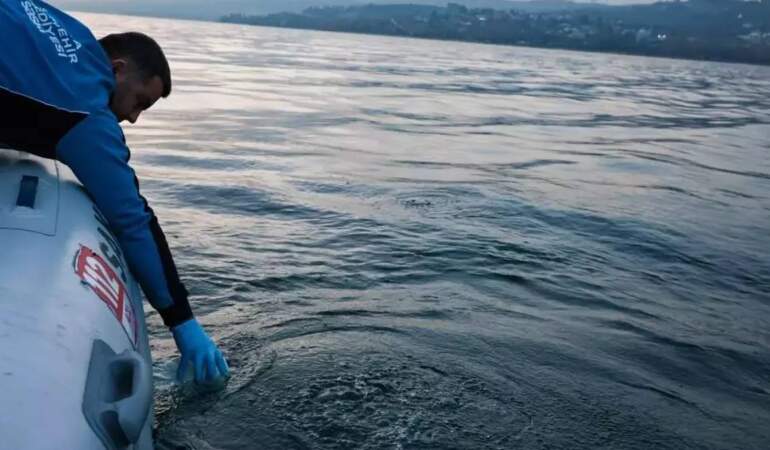 İlk önce Sapanca’da ortaya çıktı şimdi de Düzce’de görüldü! Göldeki kabarcıklar herkesi korkutuyor