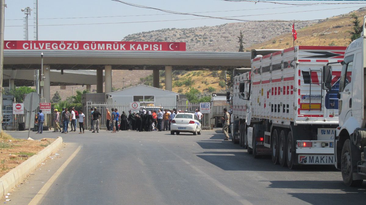 Türk TIR’larından 14 yıl sonra Kuveyt seferi