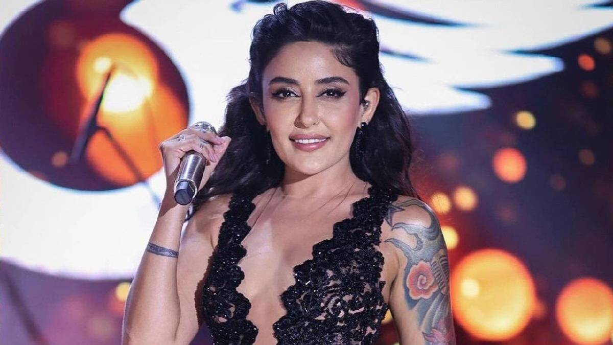 1 ay önce boşanan Melek Mosso’dan çarpıcı açıklama! “Yeni aşk var mı?” sorusuna çok net yanıt verdi!