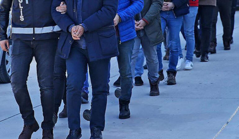 3 Bakanlık ve SPK Çalışanlarına FETÖ Operasyonu: 21 Gözaltı Kararı