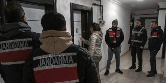 7 İlde 7 Ayrı Organize Suç Örgütüne Operasyon! 67 Gözaltı