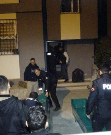 Adana’da Baba Vahşeti! İki Çocuğunu Öldürüp İntihar Etti