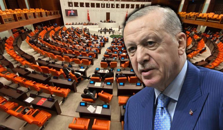AK Parti’den ‘Süreç’ Toplantısı… Cumhurbaşkanı Erdoğan’a Gidiyorlar