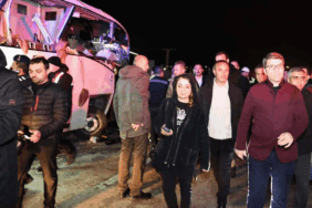 Cezaevi Nakil Aracı Kaza Yaptı! 23 Yaralı…