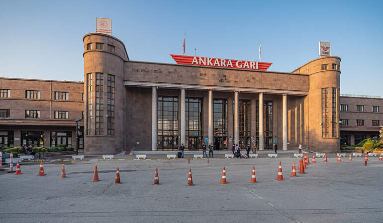 Ankara’da Gar’da Yangın Alarmı! ABB’den Açıklama Geldi
