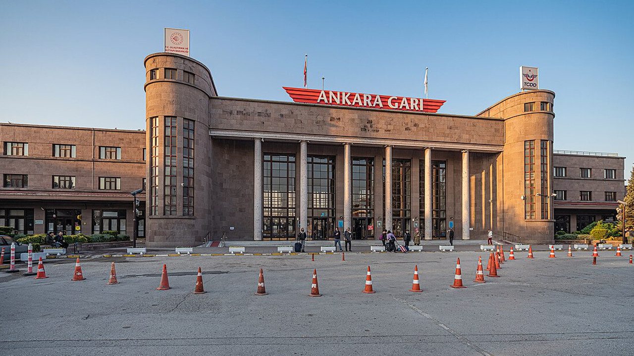 Ankara’da Gar’da Yangın Alarmı! ABB’den Açıklama Geldi