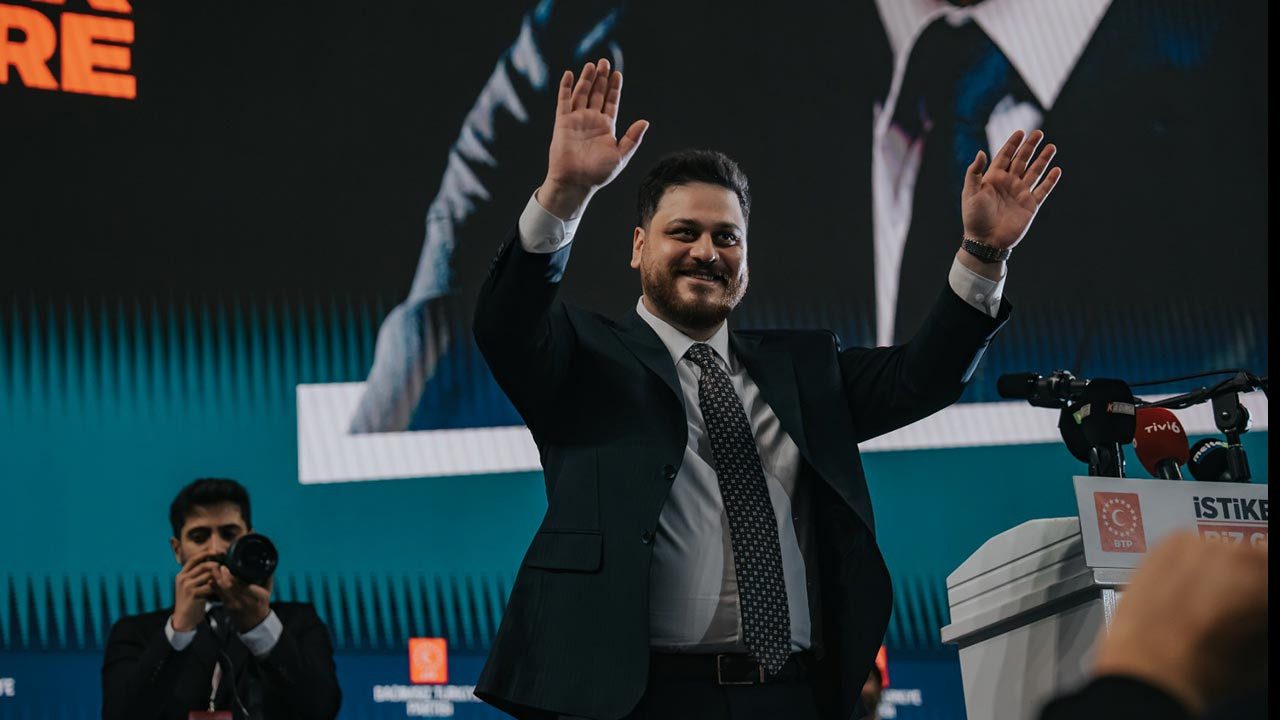 Bağımsız Türkiye Partisi’nden Ankara’da Coşkulu Kongre: Hüseyin Baş’tan Çarpıcı Mesajlar