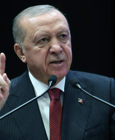 Cumhurbaşkanı Erdoğan: Yargıya Parmak Sallayanlar Hukuk Kaidelerini Öğrenmeli