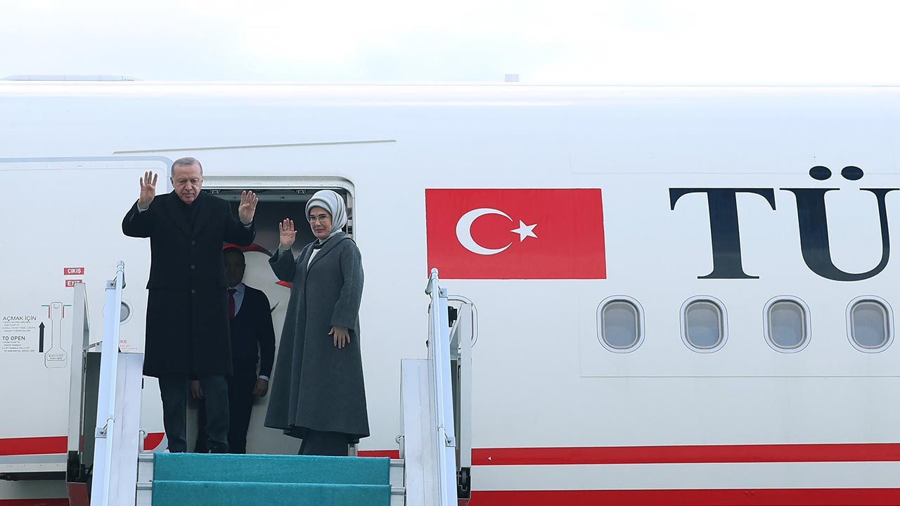 Cumhurbaşkanı Erdoğan, Türkmenistan’a Gitti